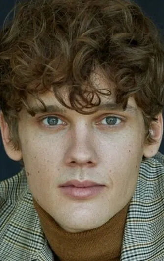 Фотография актёра Хантер Дуэн