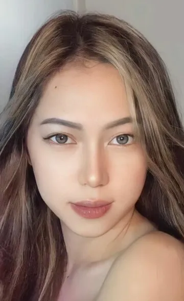 Фотография актёра Алона Наварро