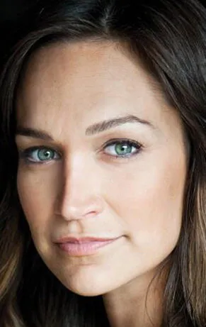 Фотография актёра Николь Да Силва