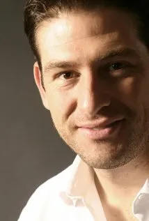 Фотография актёра Алехандро Куэтара