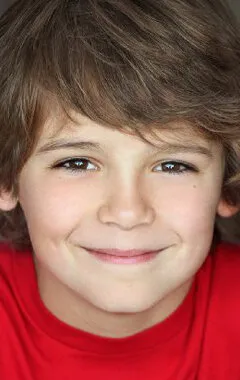 Фотография актёра Линкольн Мелчер