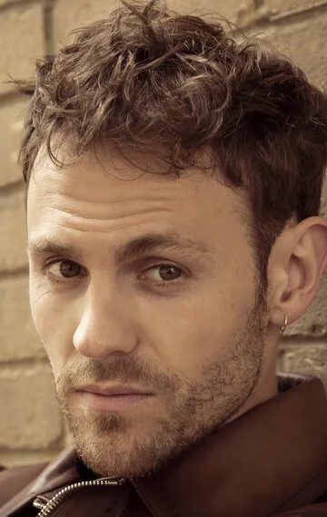 Фотография актёра Чарли Викерз