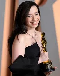 Звезда «Аноры» снимется в новом триллере Алехандро Ландеса